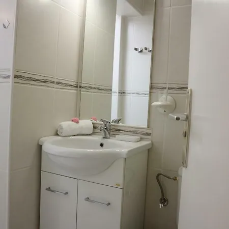 Semesterbostad Sunny *