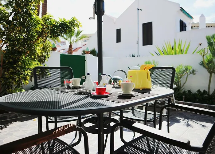 Sunny Costa Adeje (Tenerife)