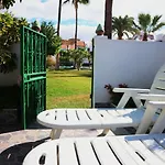 Sunny Nyaraló